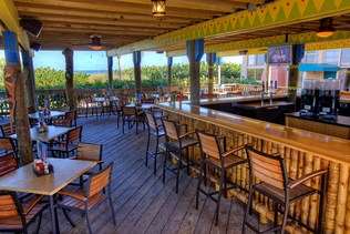 Mambos Beachside Bar & Grill At The International Palms Resort Cocoa Beach