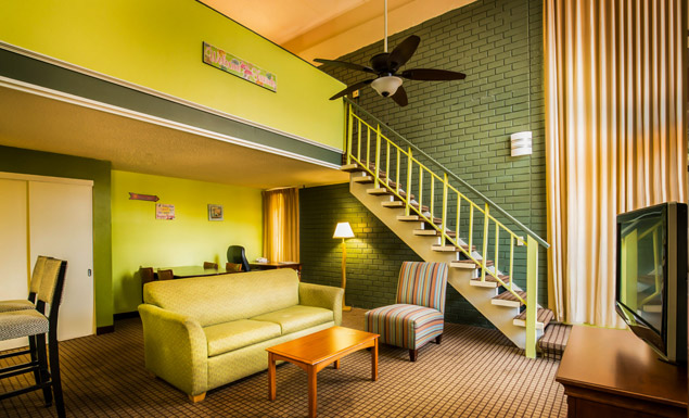 2-Story Loft with KitchenettePhoto 2