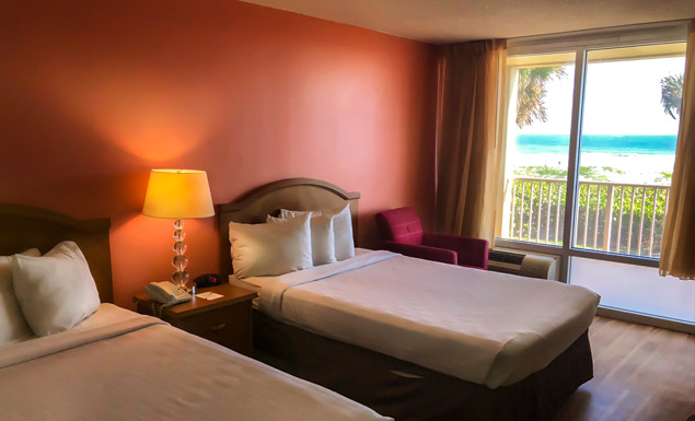 Oceanfront Two Double BedsPhoto 0